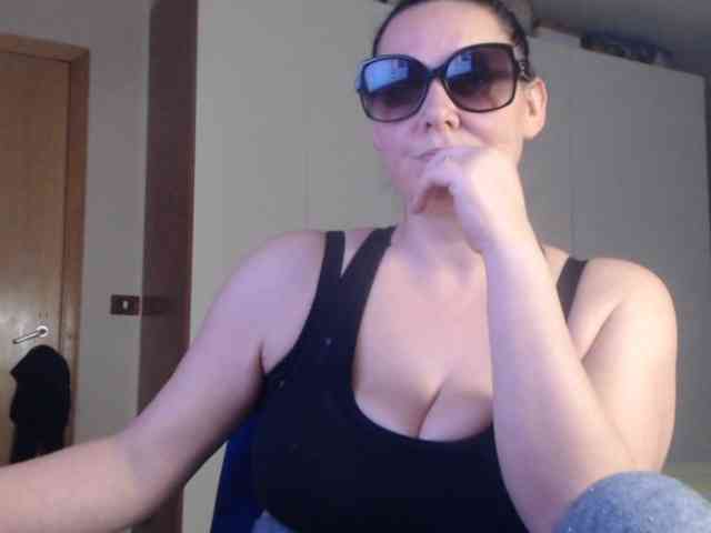 Modella: samantaboobs