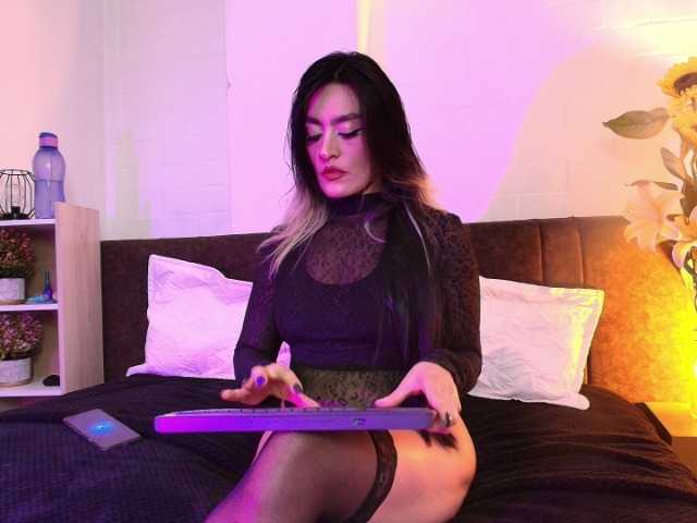 Lexieblacke Cam en direct sur BongaCams