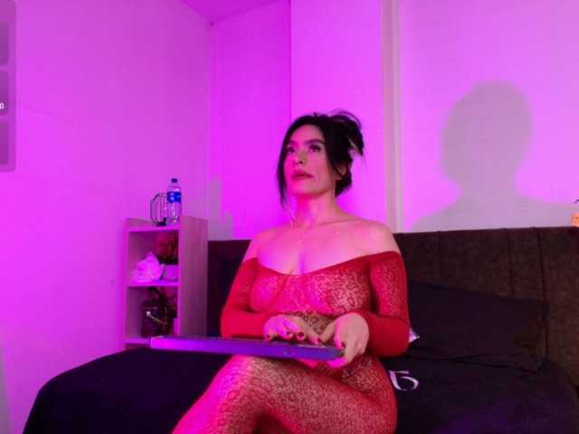Lexieblacke live cam on BongaCams