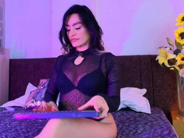 Lexieblacke live cam preview