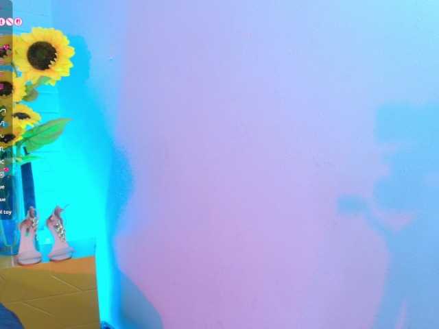Lexieblacke live cam preview