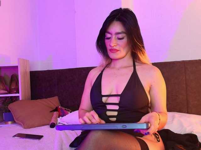 Lexieblacke live cam on BongaCams