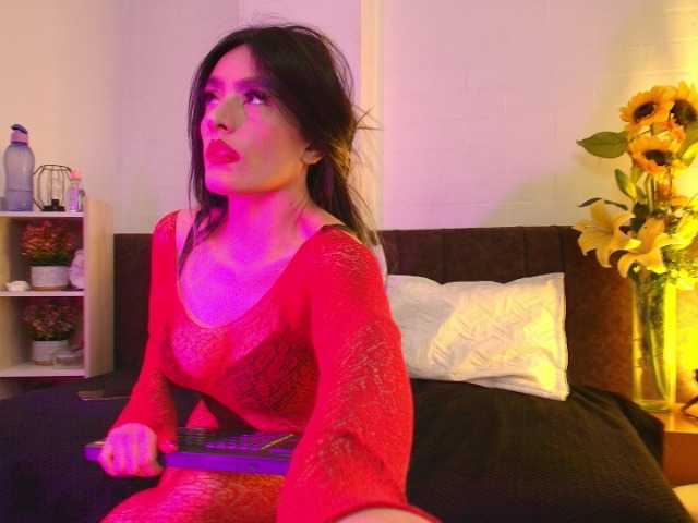 Lexieblacke live cam on BongaCams