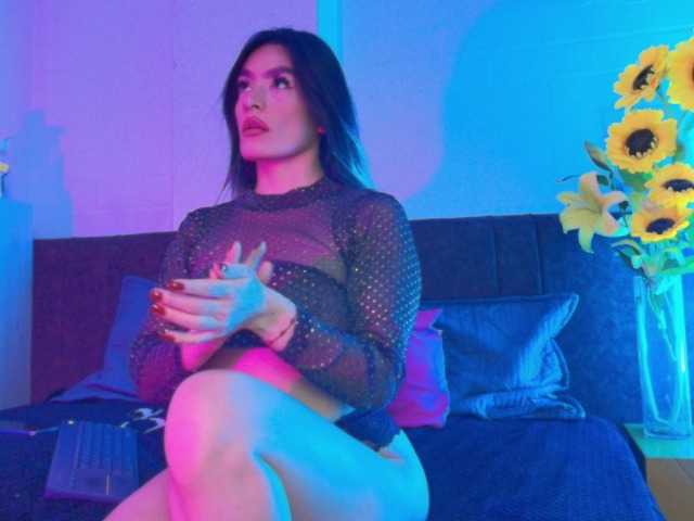 Lexieblacke live cam on BongaCams