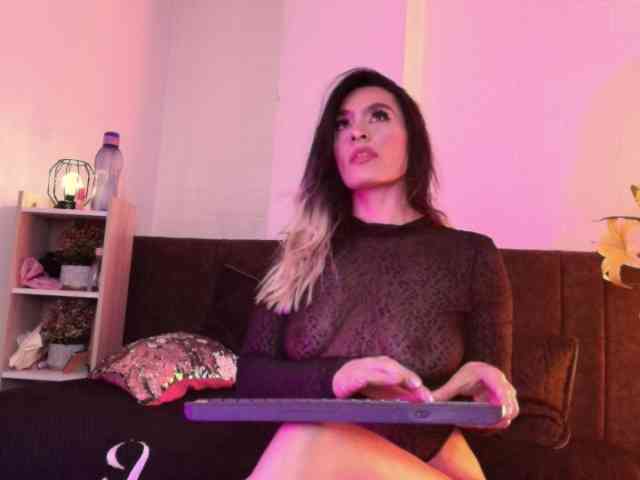 Lexieblacke webcam