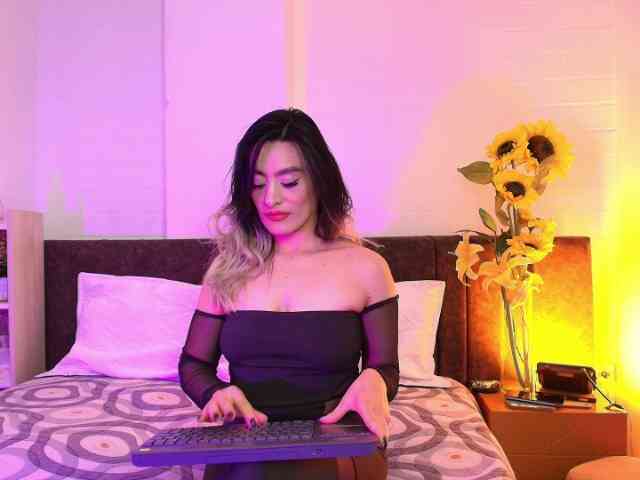 Lexieblacke webcam
