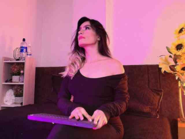 Lexieblacke webcam