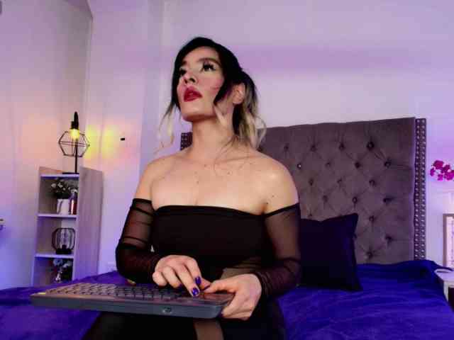 Lexieblacke webcam