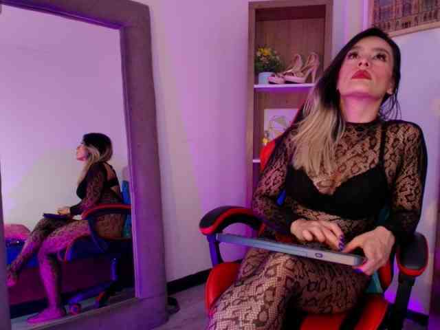 Lexieblacke webcam