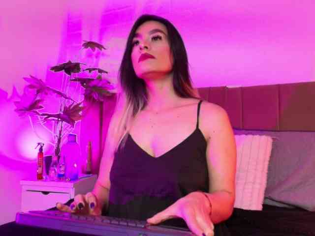 Lexieblacke Live Webcam on BongaCams