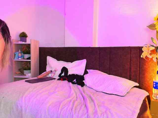 Lexieblacke webcam