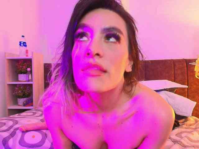 Lexieblacke webcam