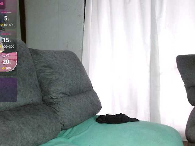 Ebony-joness live cam on BongaCams