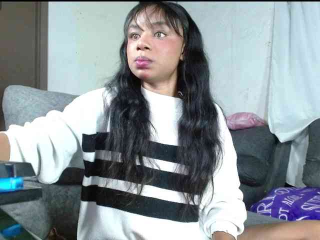 Ebony-joness webcam