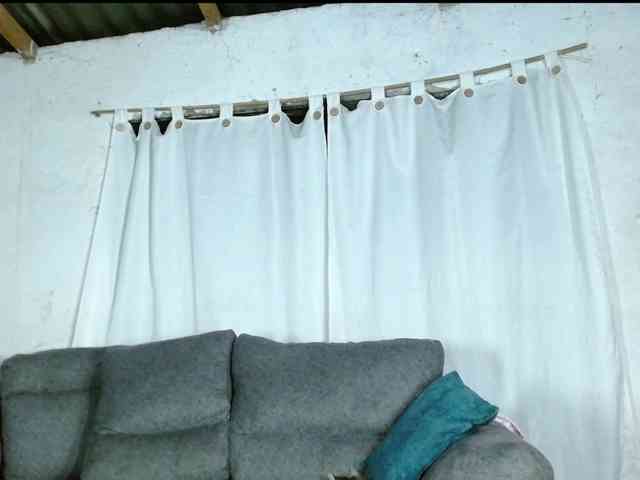 Ebony-joness webcam