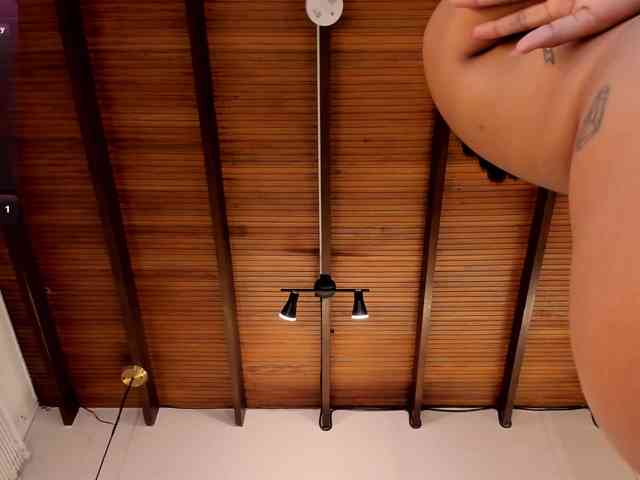 MarieSmith webcam