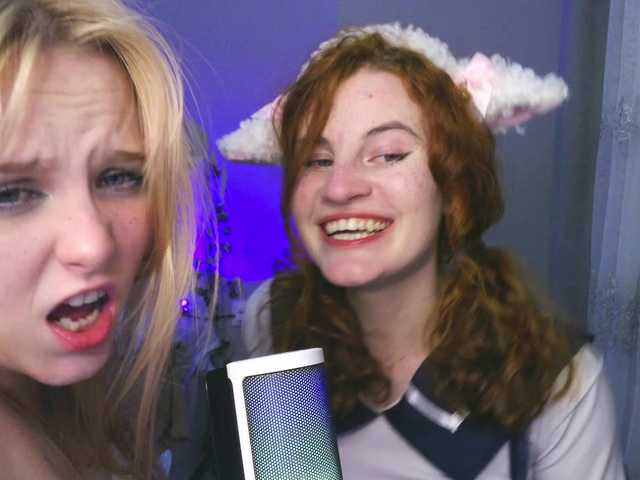 VelvetPleasure live cam on BongaCams