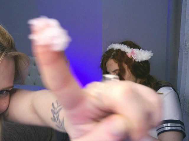 VelvetPleasure live cam on BongaCams
