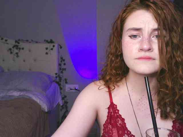 VelvetPleasure webcam