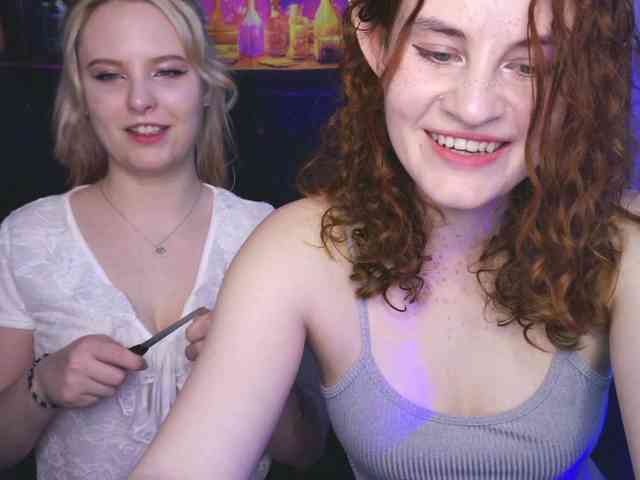VelvetPleasure webcam