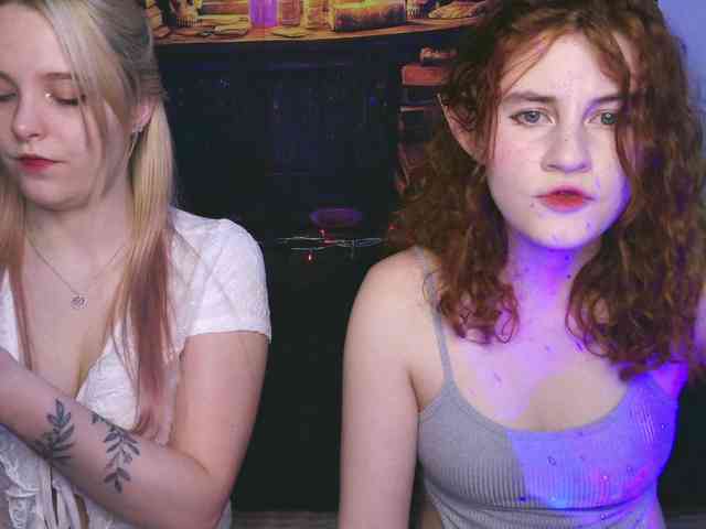 VelvetPleasure webcam