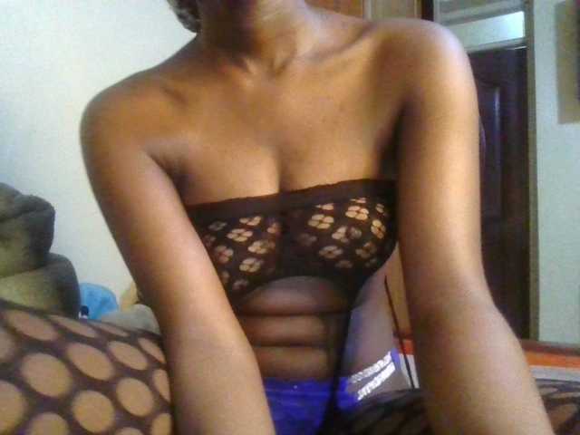 NaughtyWhispers live cam on BongaCams