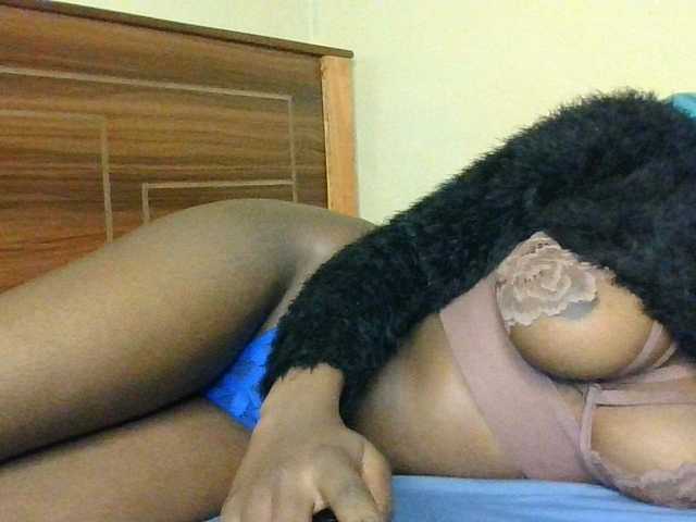 NaughtyWhispers live cam on BongaCams