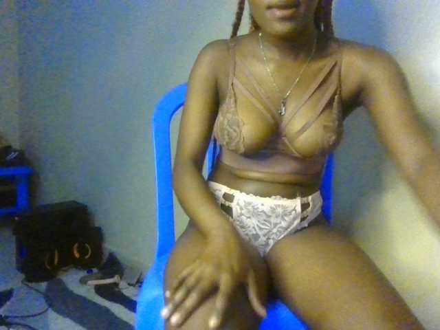 NaughtyWhispers live cam on BongaCams