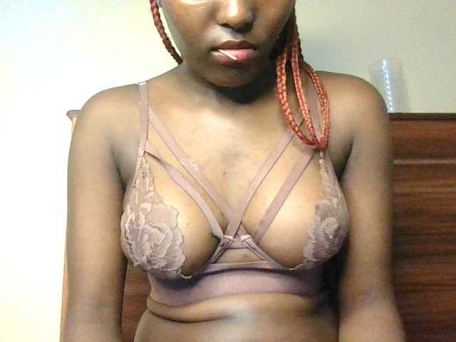 NaughtyWhispers live cam on BongaCams