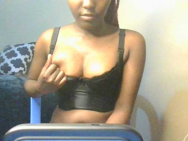NaughtyWhispers live cam on BongaCams