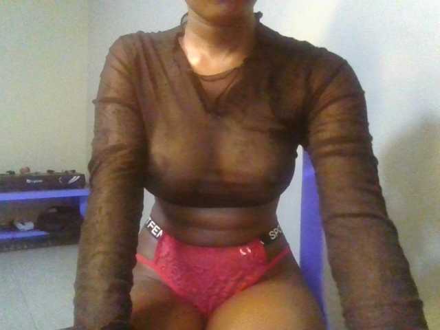 NaughtyWhispers live cam on BongaCams