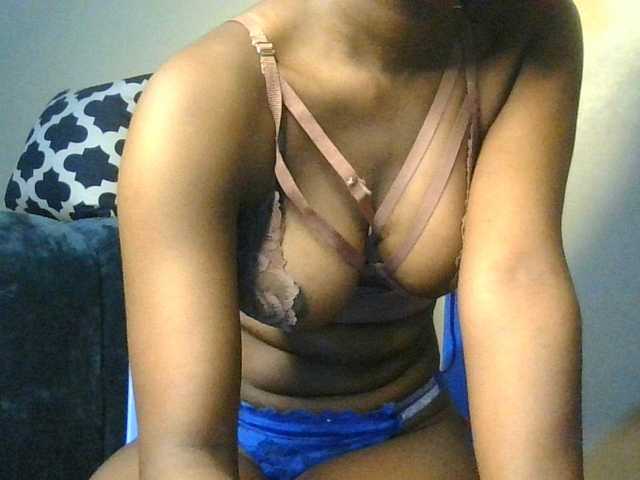 NaughtyWhispers live cam on BongaCams