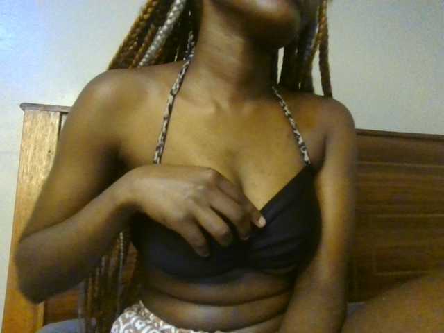 NaughtyWhispers live cam on BongaCams