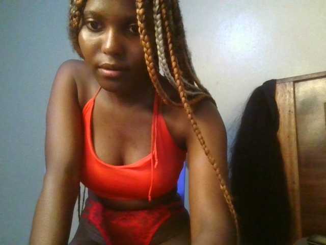 NaughtyWhispers live cam on BongaCams
