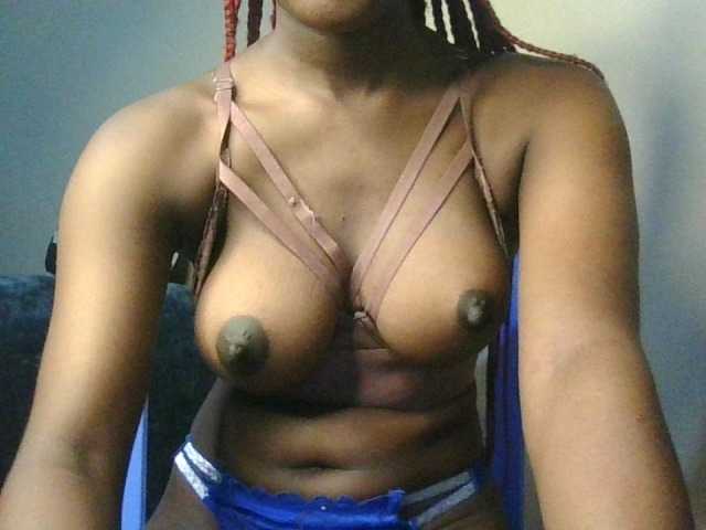 NaughtyWhispers live cam on BongaCams
