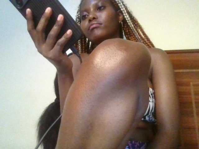 NaughtyWhispers live cam on BongaCams