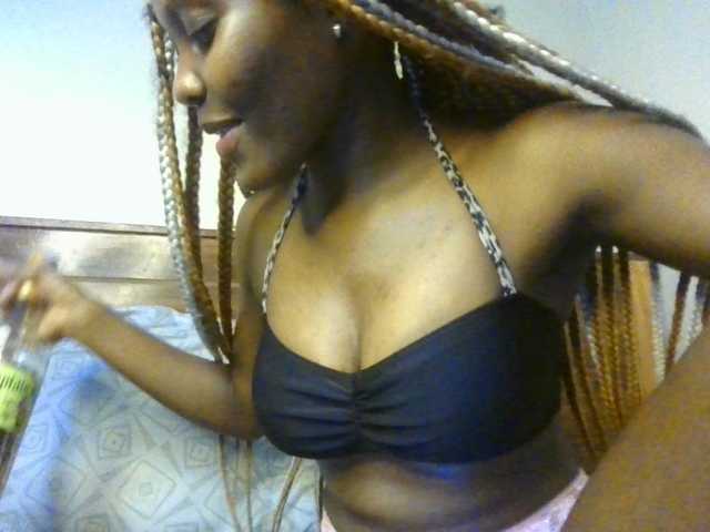 NaughtyWhispers live cam on BongaCams