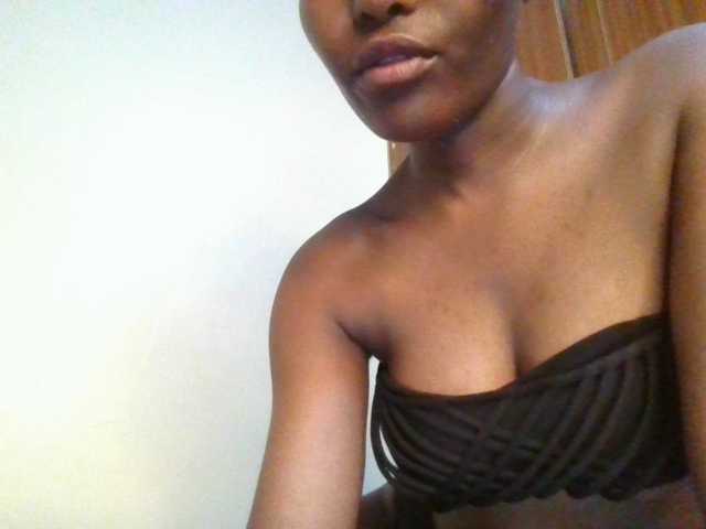 NaughtyWhispers live cam on BongaCams