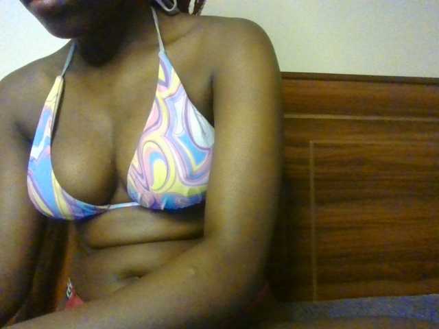 NaughtyWhispers live cam on UnifiedCams