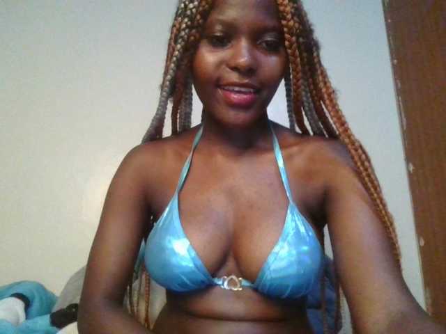 NaughtyWhispers live cam on BongaCams
