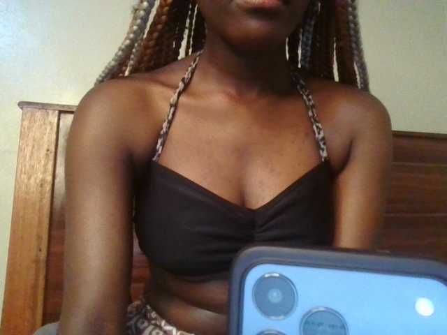 Brianasexy4u webcam