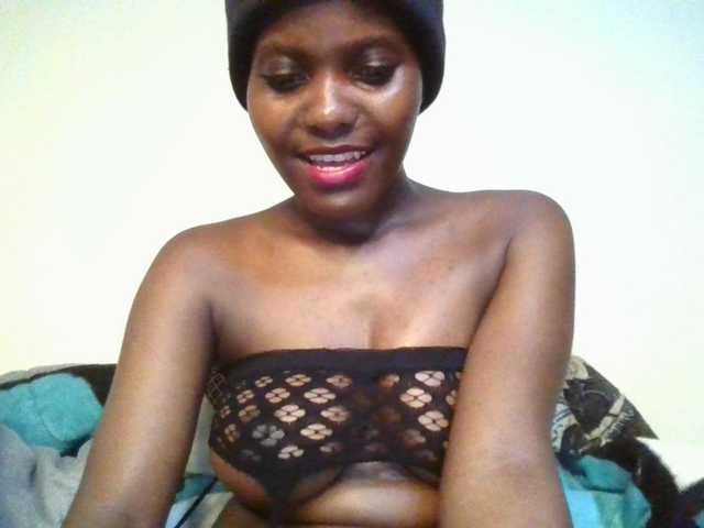 NaughtyWhispers live cam on BongaCams