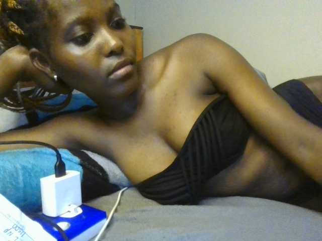 NaughtyWhispers live cam on BongaCams