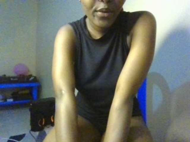 NaughtyWhispers live cam on BongaCams