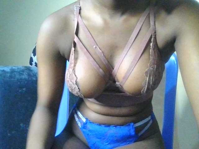 NaughtyWhispers live cam on BongaCams
