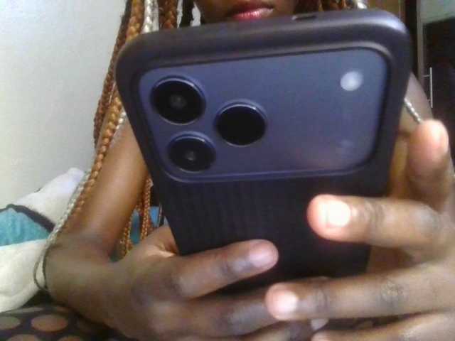 NaughtyWhispers live cam on BongaCams