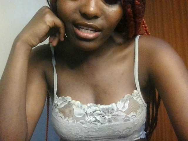 NaughtyWhispers live cam on BongaCams
