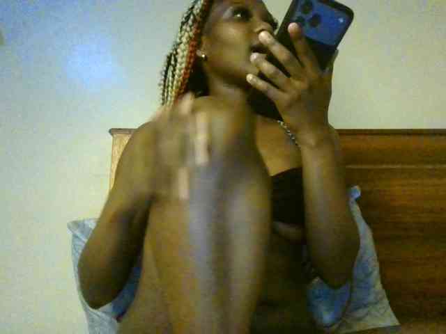 Brianasexy4u webcam