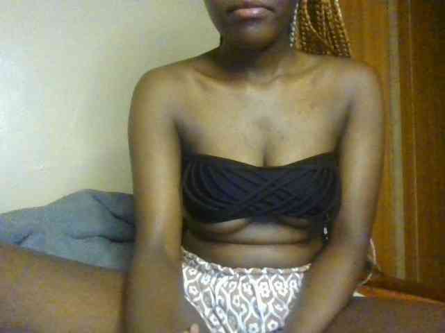 Brianasexy4u webcam