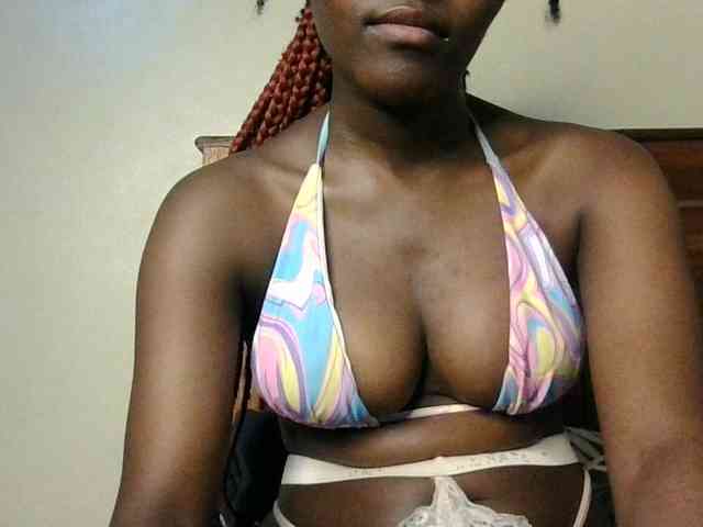 Brianasexy4u webcam